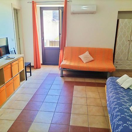 Odeon Homes Catania Luaran gambar