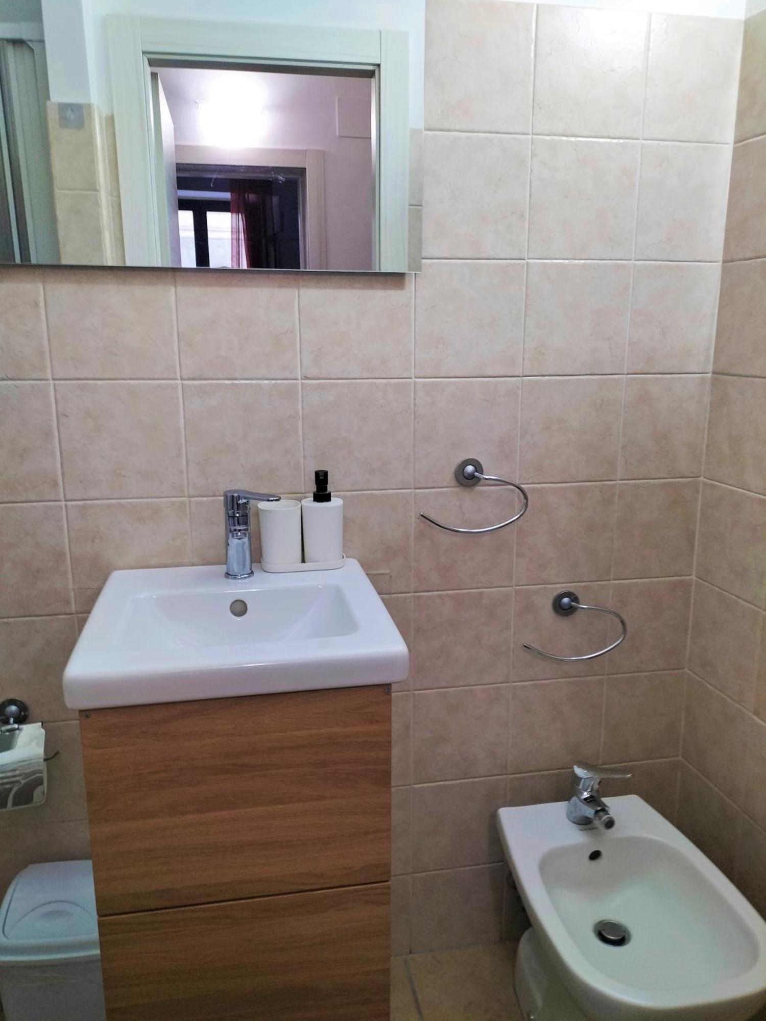 Odeon Homes Catania Luaran gambar